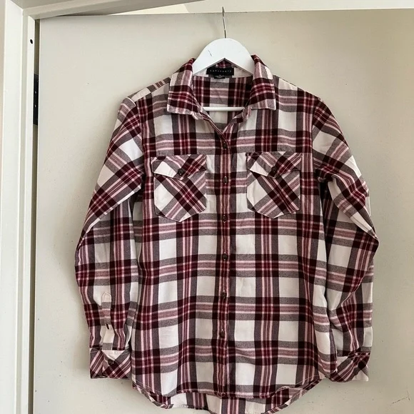 Sanctuary Plaid Button Down Shirt - Picture 4 of 5